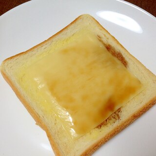 朝食に☆メープルチーズトースト
